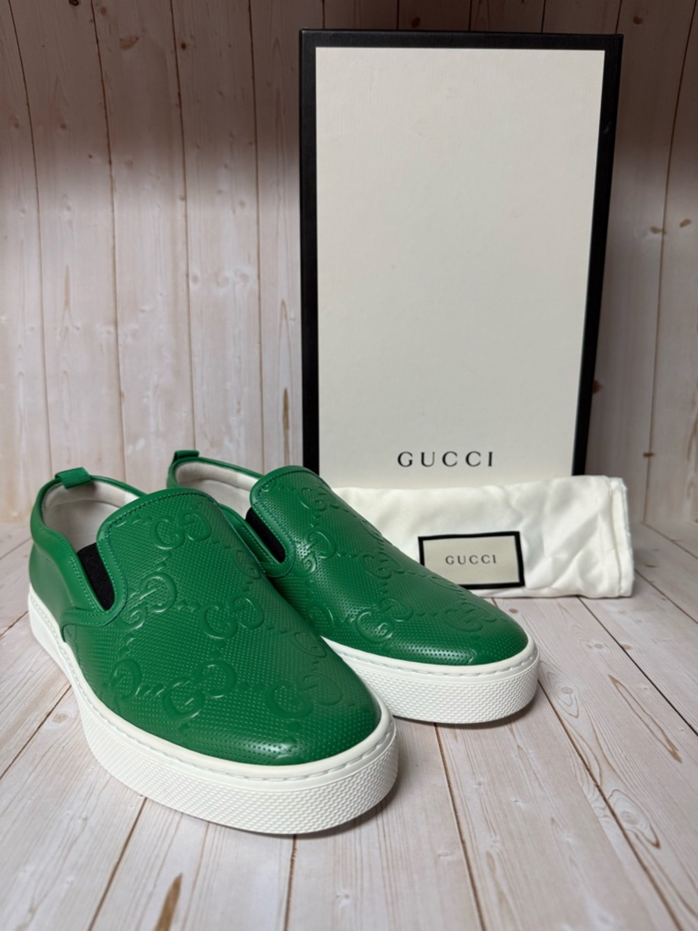 Gucci GG Monogram Embossed Leather Slip-On Sneakers Green Sz 8.5G / 9US
